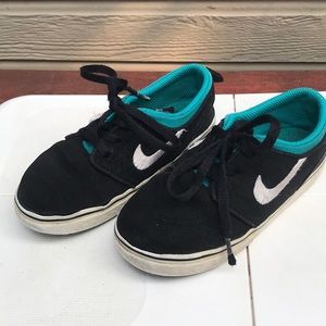 cute nikes for girls
